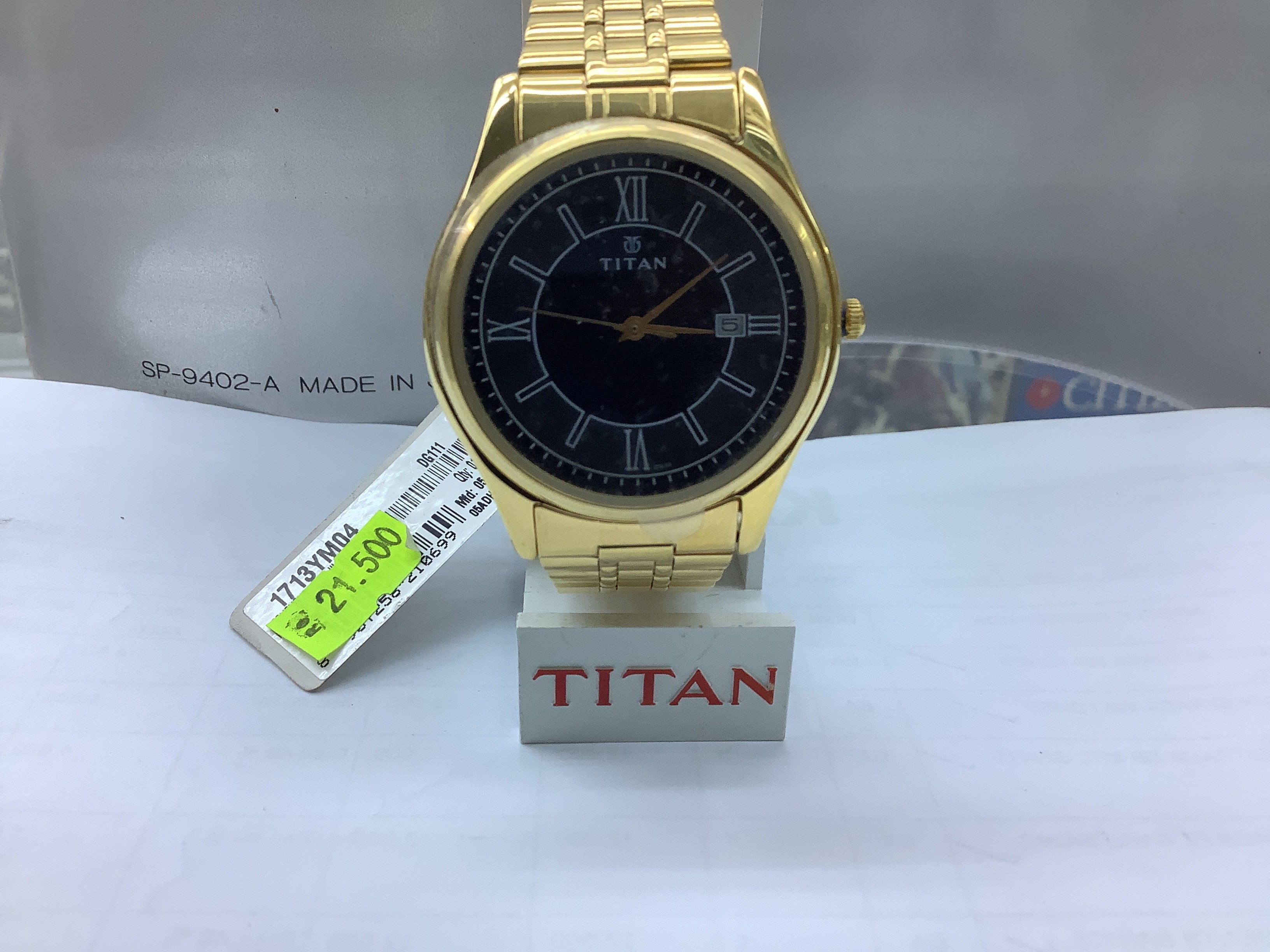 Titan Karishma Black Dial Men's Steel Watch – 1713YM04