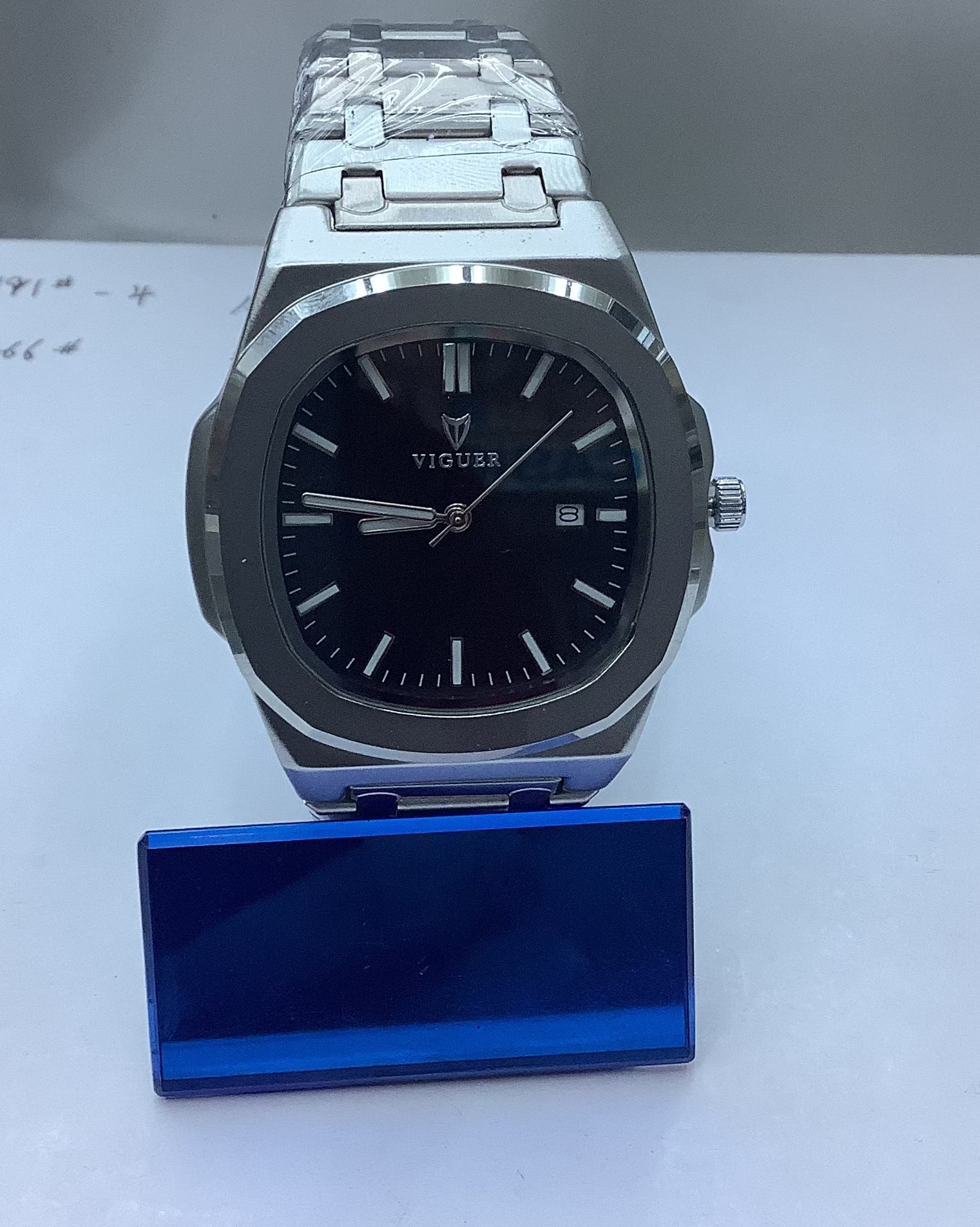 V1021-M