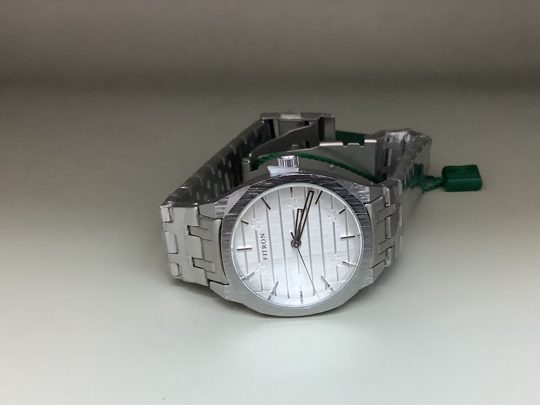 F 9883M